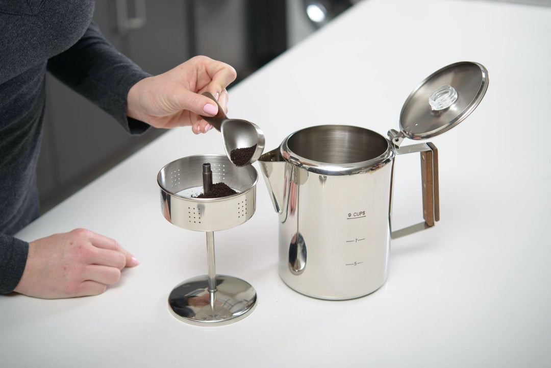 coador de café, drip coffee, french press, aeropress